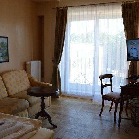 Hotel Gutenberger Любек Экстерьер фото
