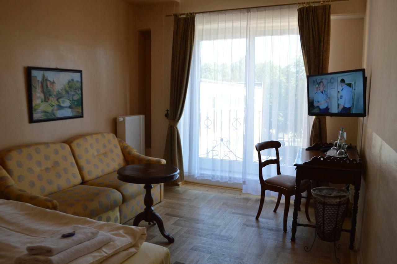 Hotel Gutenberger Любек Экстерьер фото