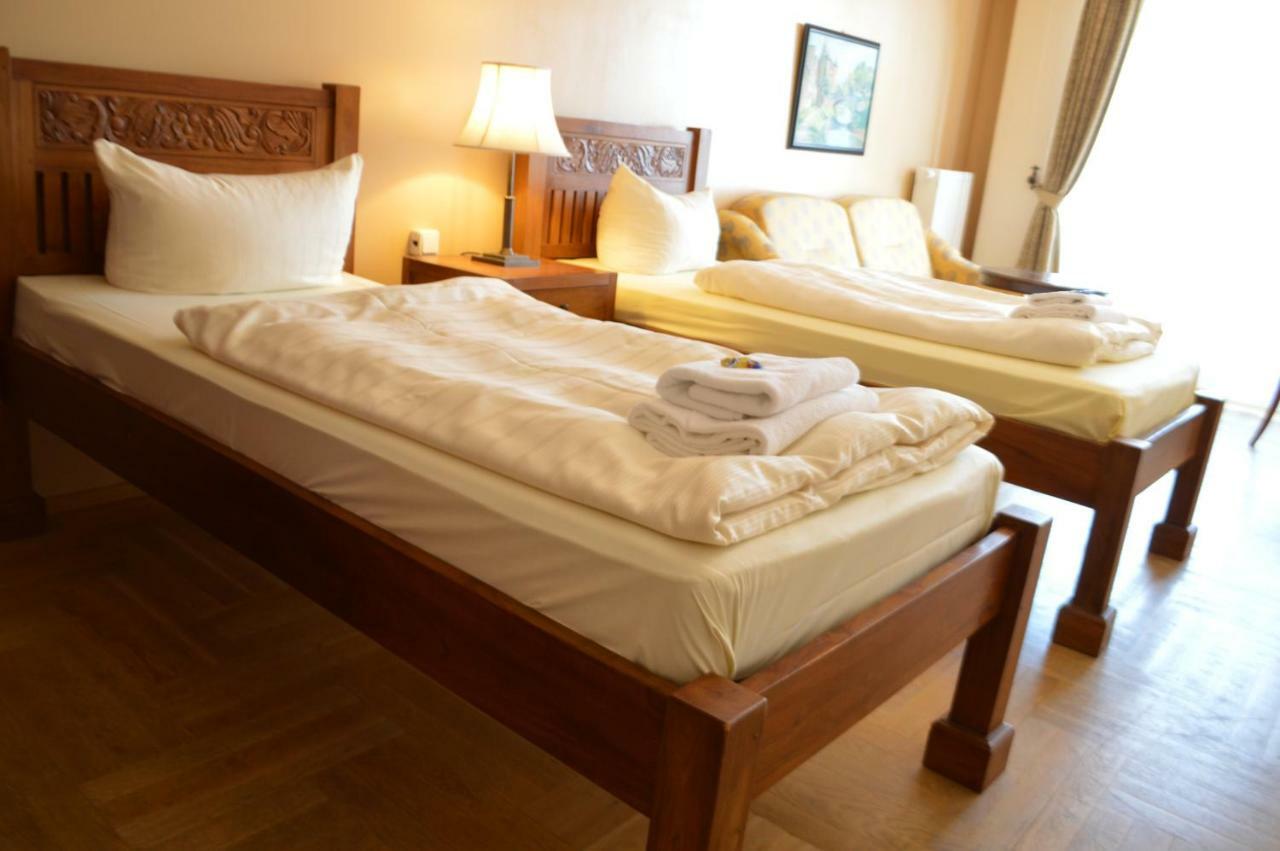 Hotel Gutenberger Любек Экстерьер фото