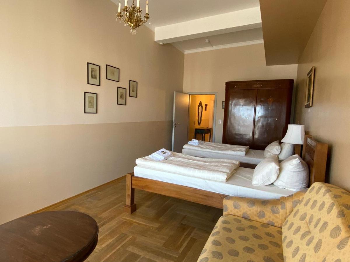 Hotel Gutenberger Любек Экстерьер фото